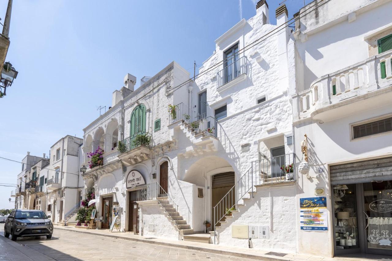 Suite La Scala Del Borgo Cisternino Ngoại thất bức ảnh