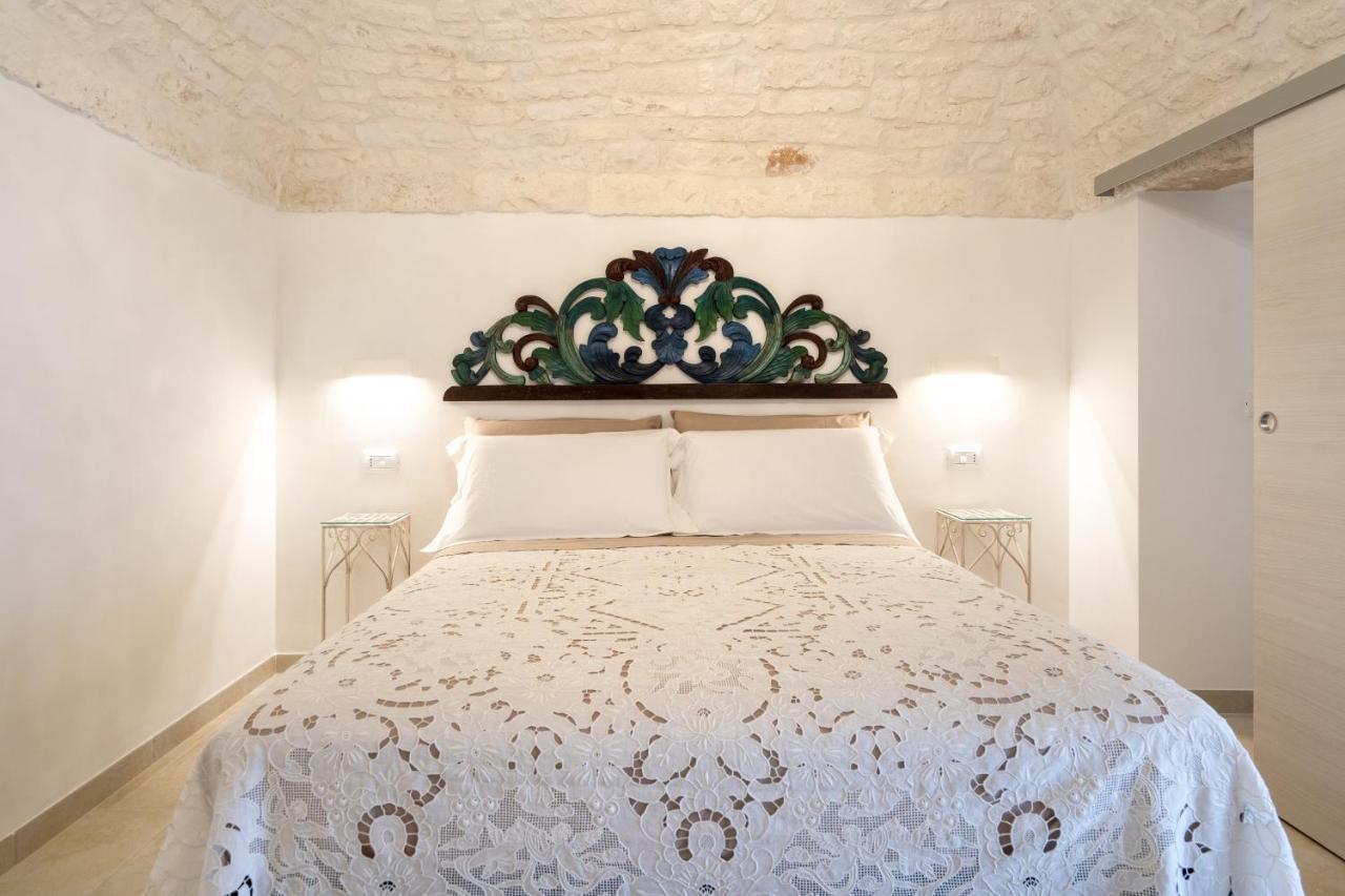 Suite La Scala Del Borgo Cisternino Ngoại thất bức ảnh