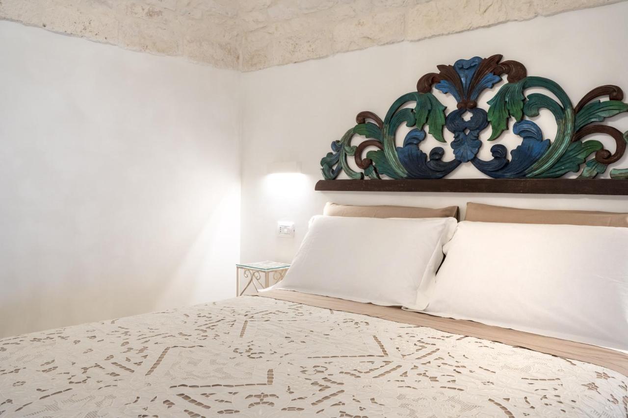 Suite La Scala Del Borgo Cisternino Ngoại thất bức ảnh