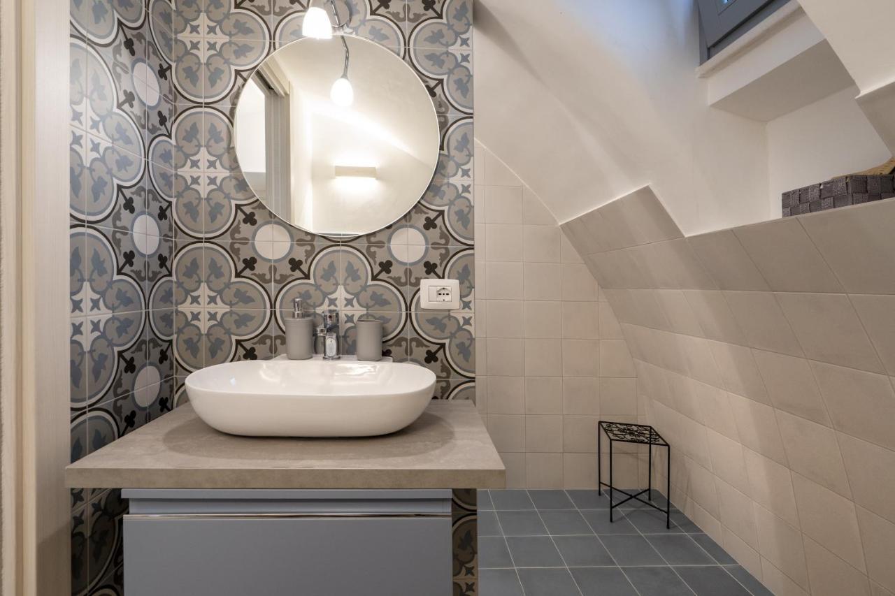 Suite La Scala Del Borgo Cisternino Ngoại thất bức ảnh