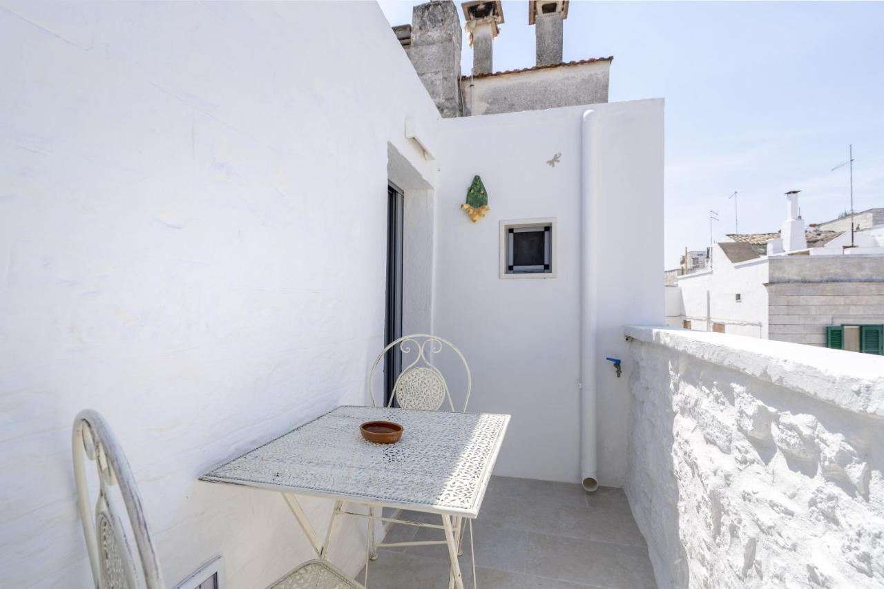 Suite La Scala Del Borgo Cisternino Ngoại thất bức ảnh